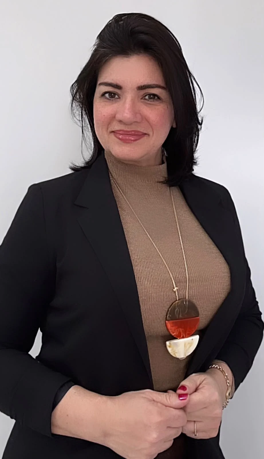 Dyandra Romanini em seu consultório